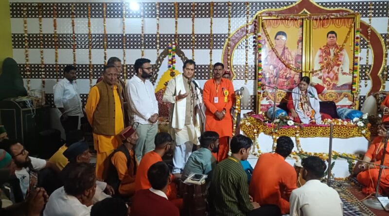 सत्संग मानव जीवन को सही दिशा प्रदान करने का एक महत्वपूर्ण माध्यम: प्रेमचंद अग्रवाल