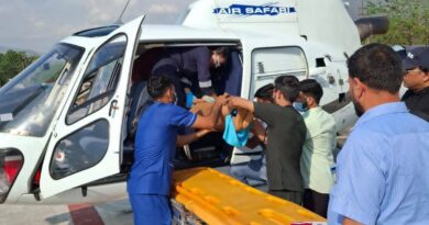 पेड़ से गिरकर घायल महिला को हेली सेवा से एम्स ऋषिकेश पहुंचाया
