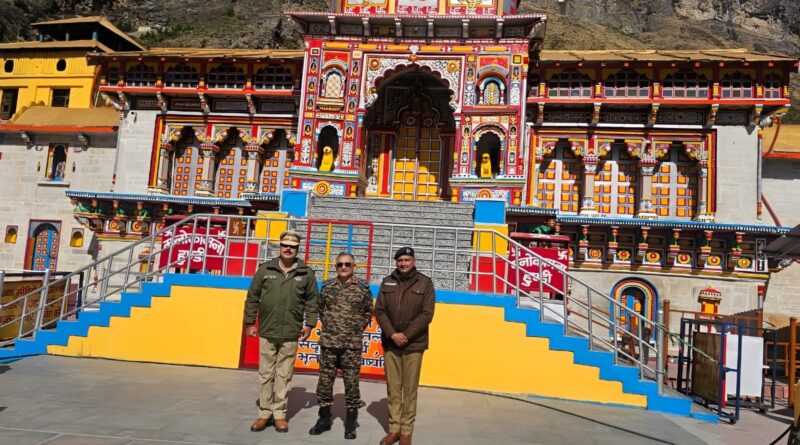 सीडीएस जनरल अनिल चौहान पहुंचे बद्रीनाथ धाम, चारधाम यात्रा तैयारियों का लिया जायजा