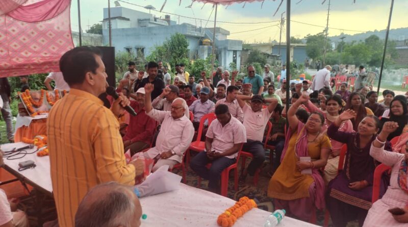 ढोल-नगाड़ों और पुष्प वर्षा से गूंजा रायवाला, विधायक प्रेमचंद अग्रवाल का भव्य स्वागत