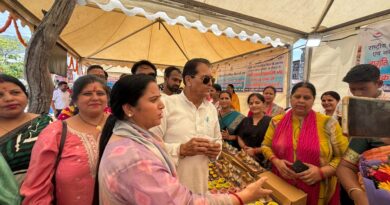 स्वयं सहायता समूहों को सरकार का पूरा सहयोग: डॉ. अग्रवाल🌴