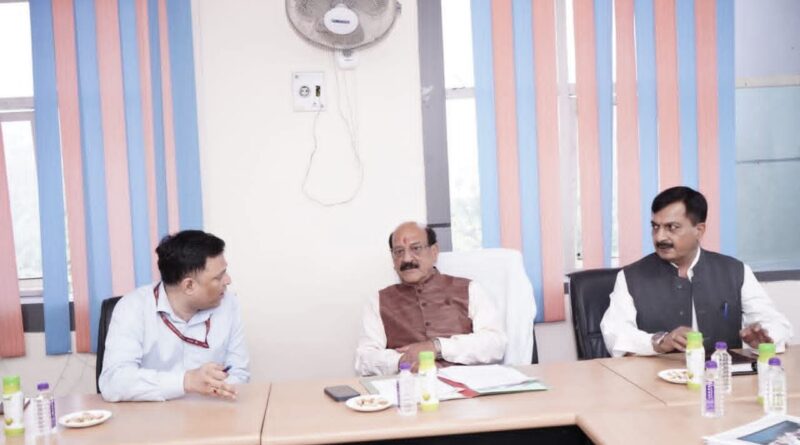 स्वास्थ्य सेवाओं को सुदृढ़ बनाने के लिए अहम फैसले, कैंसर संस्थान में जल्द शुरू होंगी इंडोर सेवाएं