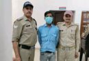 शराब के नशे में श्रद्धालुओं को ले जा रहा चालक गिरफ्तार, वाहन सीज