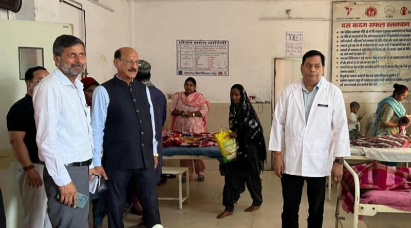 स्वास्थ्य मंत्री सुबोध उनियाल ने महिला चिकित्सालय का किया औचक निरीक्षण