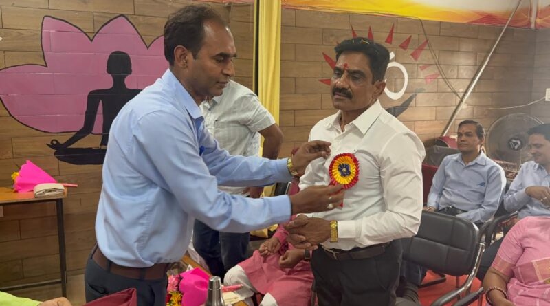 छात्र संसद एवं कन्या भारती के शपथ ग्रहण समारोह में 201 विद्यार्थियों ने ली शपथ