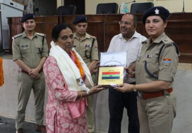 सेवानिवृत्त पुलिस कर्मियों को भावभीनी विदाई, अनुभवों से प्रेरणा लेने का आह्वान