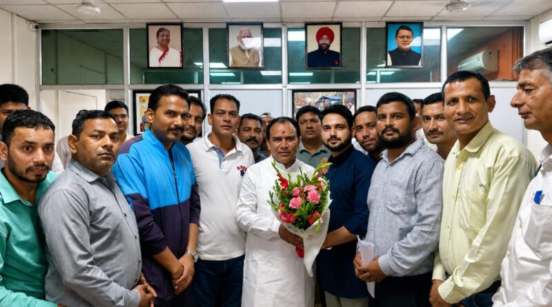 समायोजन और वेतन वृद्धि की मांग को लेकर अस्थायी शिक्षकों ने उच्च शिक्षा मंत्री से की मुलाकात